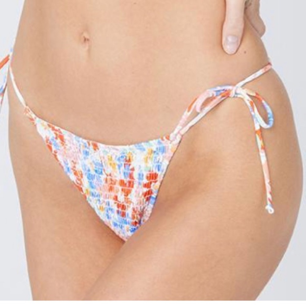 NWT L*Space Womens Bikini Bottom Aubree Size Small Flowers Forever
